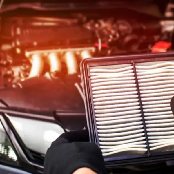 Troca de filtro de ar condicionado automotivo em Canoas
